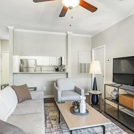 Landing Modern Apartment With Amazing Amenities Birmingham Exteriör bild